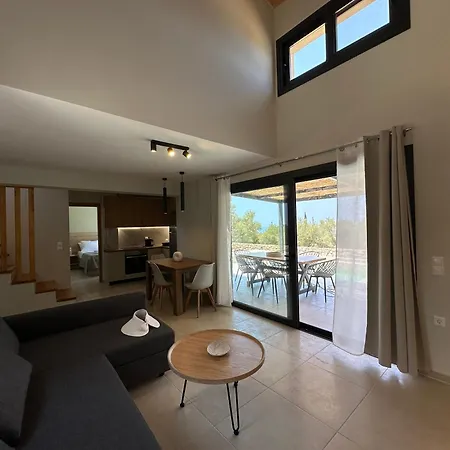 Villa Calmia Fine Living Tsoukaládhes