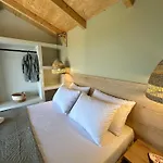 Calmia Fine Living Vilă *