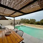Calmia Fine Living * Tsoukaládhes