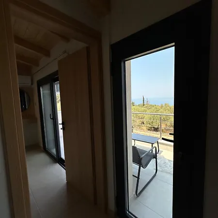 Calmia Fine Living *