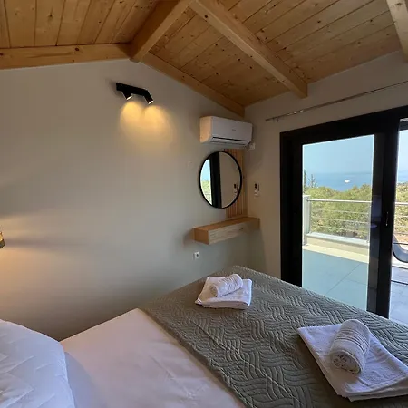 Calmia Fine Living * Tsoukaládhes