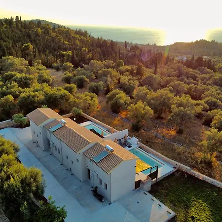 Villa Calmia Fine Living