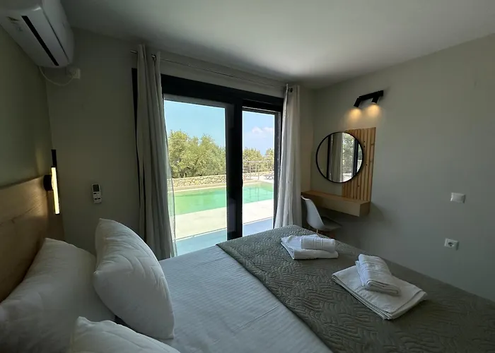 Calmia Fine Living Vilă *