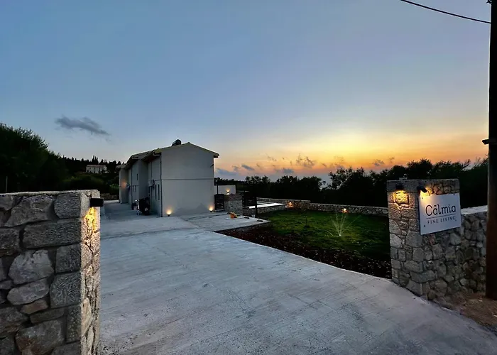 Calmia Fine Living 빌라