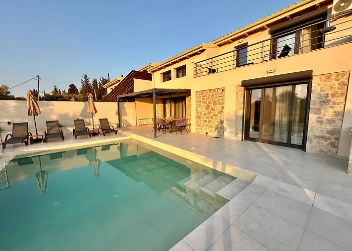 Calmia Fine Living 빌라 Tsoukaládhes